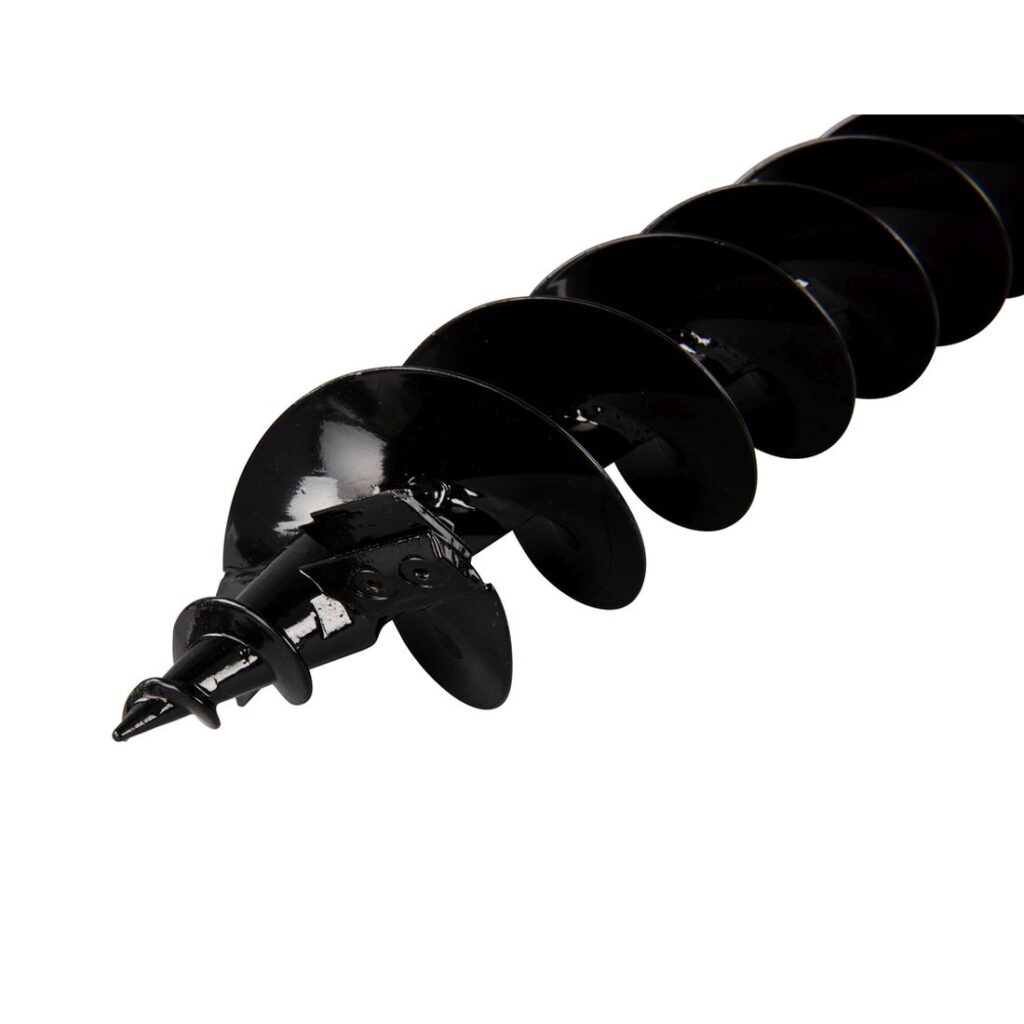 MAKITA Maakaira porakoneelle 100x800 mm, sisältää kiinnityssokan. Lähikuvassa Maakairan kärki.