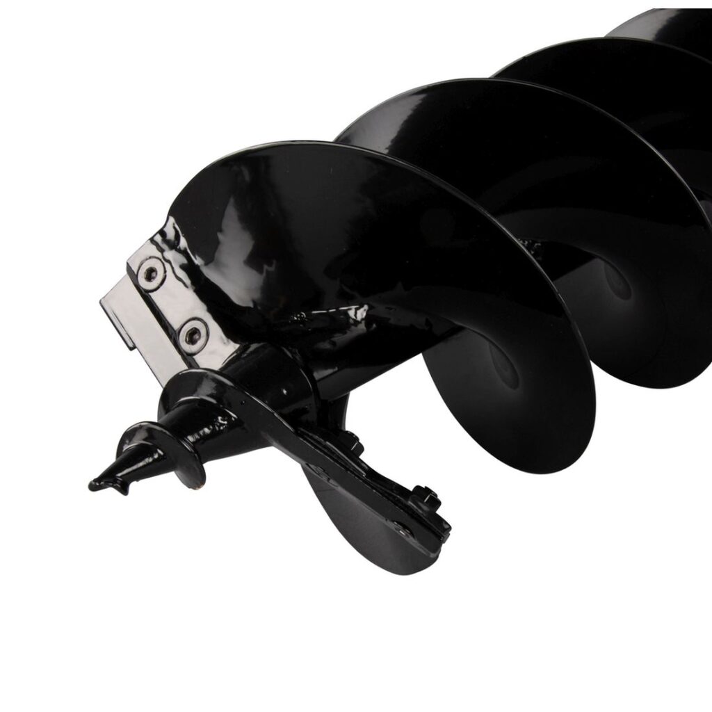 MAKITA Maakaira porakoneelle 150x800 mm, sisältää kiinnityssokan. Lähikuvassa Maakairan kärki.