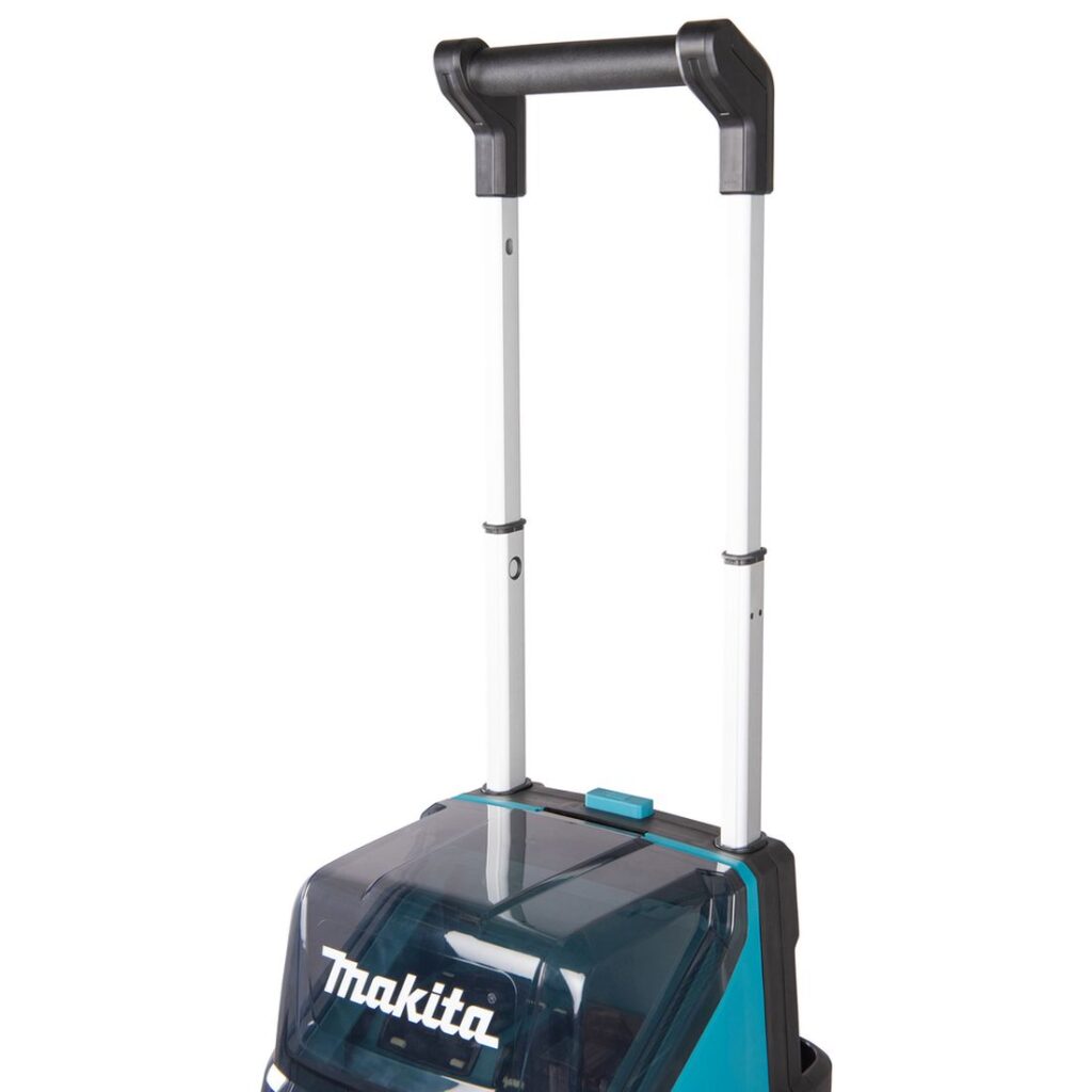 MAKITA Painepesuri XGT HW001G. Lähikuvassa Painepesuri XGT:n vetokahva.