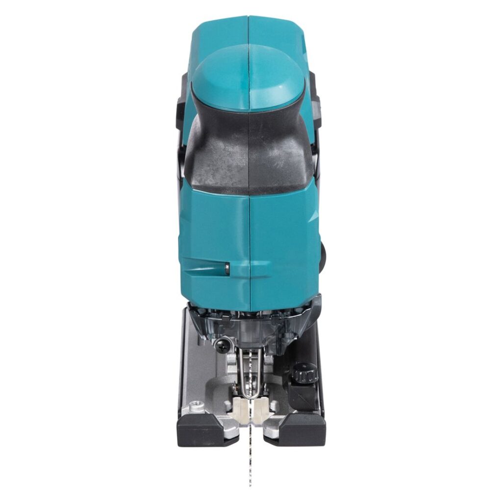 MAKITA Pistosaha XGT. Kuvassa Pistosaha XGT edestäpäin yläviistosta.