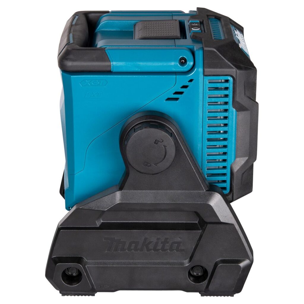 MAKITA LEDvalaisin LXT XGT. Kuvassa LEDvalaisin LXT XGT vasemmalta sivustapäin.