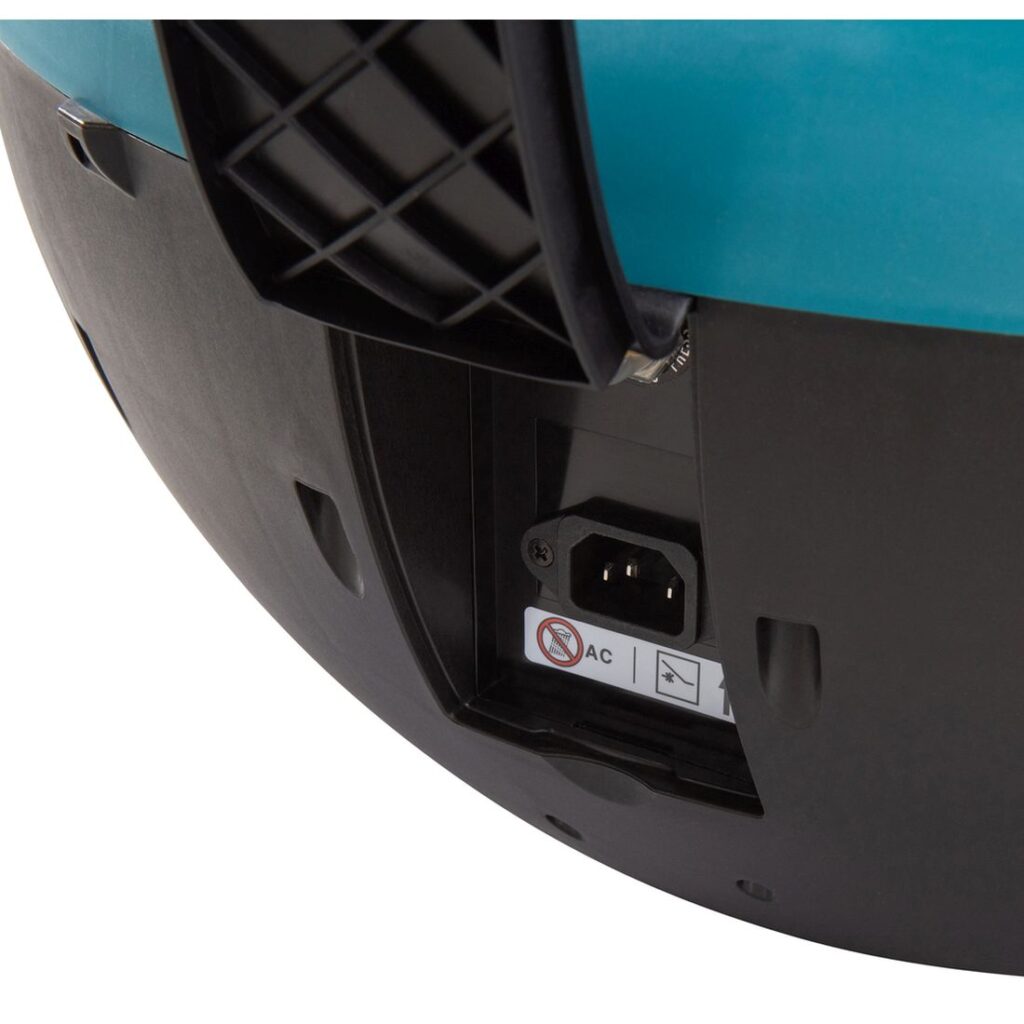 MAKITA Työmaavalaisin XGT LXT. Lähikuvassa Työmaavalaisin XGT LXT:n virtajohdon liitäntä.