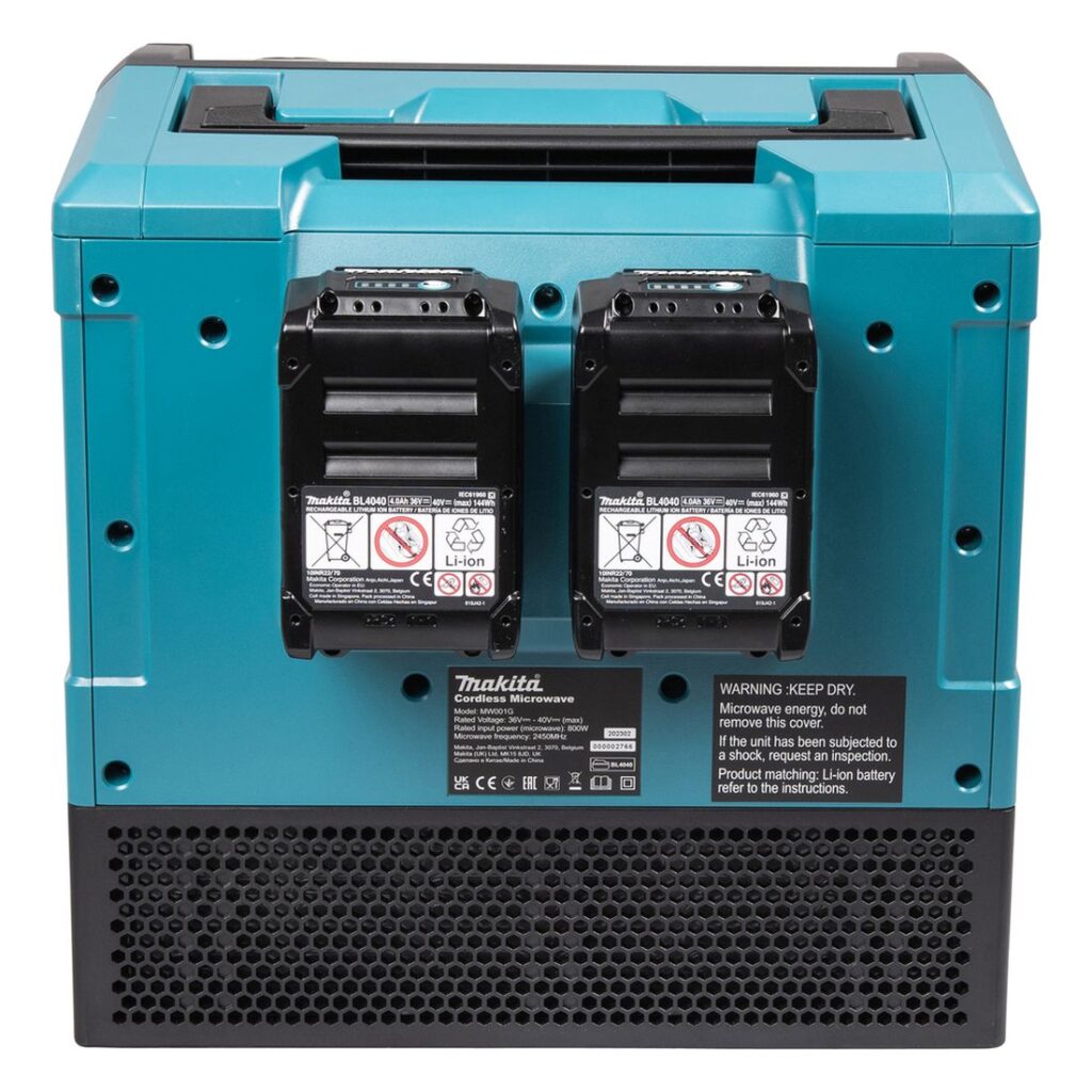 MAKITA Mikroaaltouuni XGT. Kuvassa Mikroaaltouuni XGT takaapäin yläviistosta.