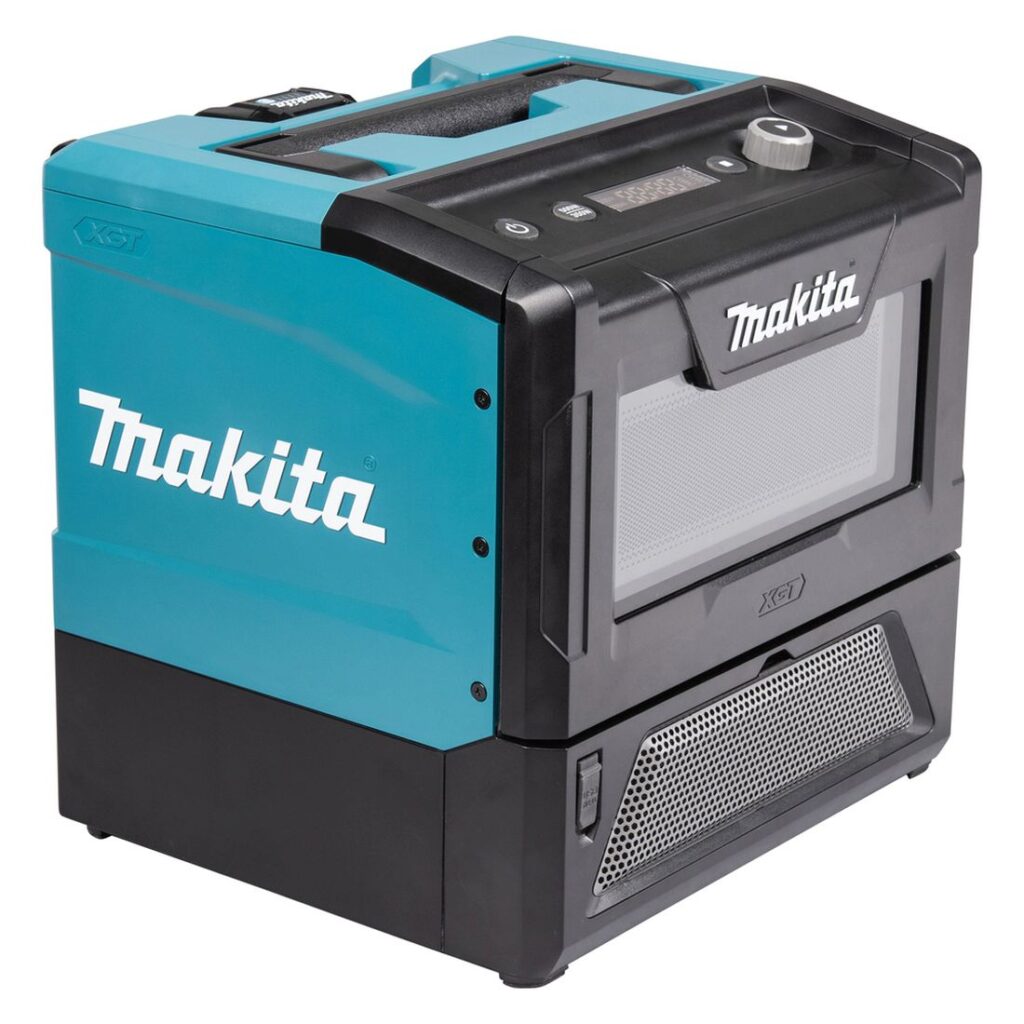MAKITA Mikroaaltouuni XGT. Kuvassa Mikroaaltouuni XGT vasemmalta etuyläviistosta.