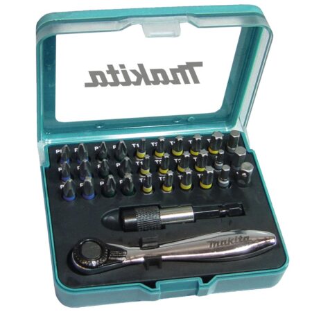 MAKITA Ruuvikärkisarja räikällä 32osaa. Kuvassa Ruuvikärkisarja räikällä 32osaa vasemmalta etuyläviistosta.