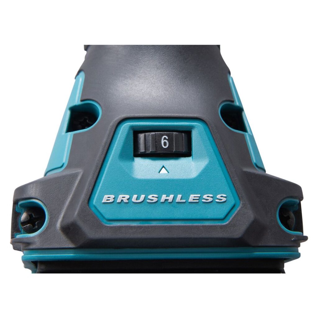 MAKITA Monitoimikone XGT TM001G. Lähikuvassa Monitoimikone XGT TM001G:n portaaton nopeuden säädin.