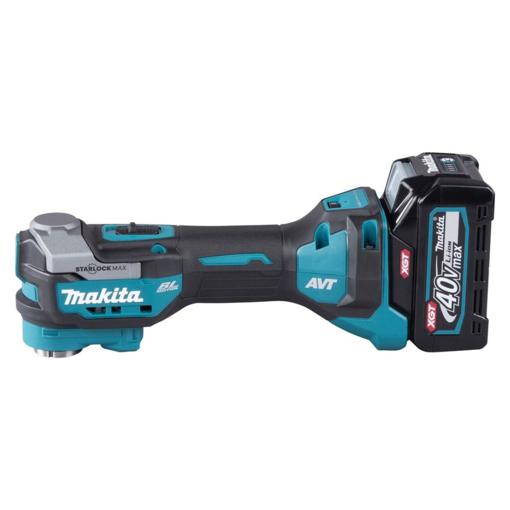 MAKITA Monitoimikone XGT TM001G. Kuvassa Monitoimikone XGT TM001G vasemmalta sivustapäin yläviistosta.