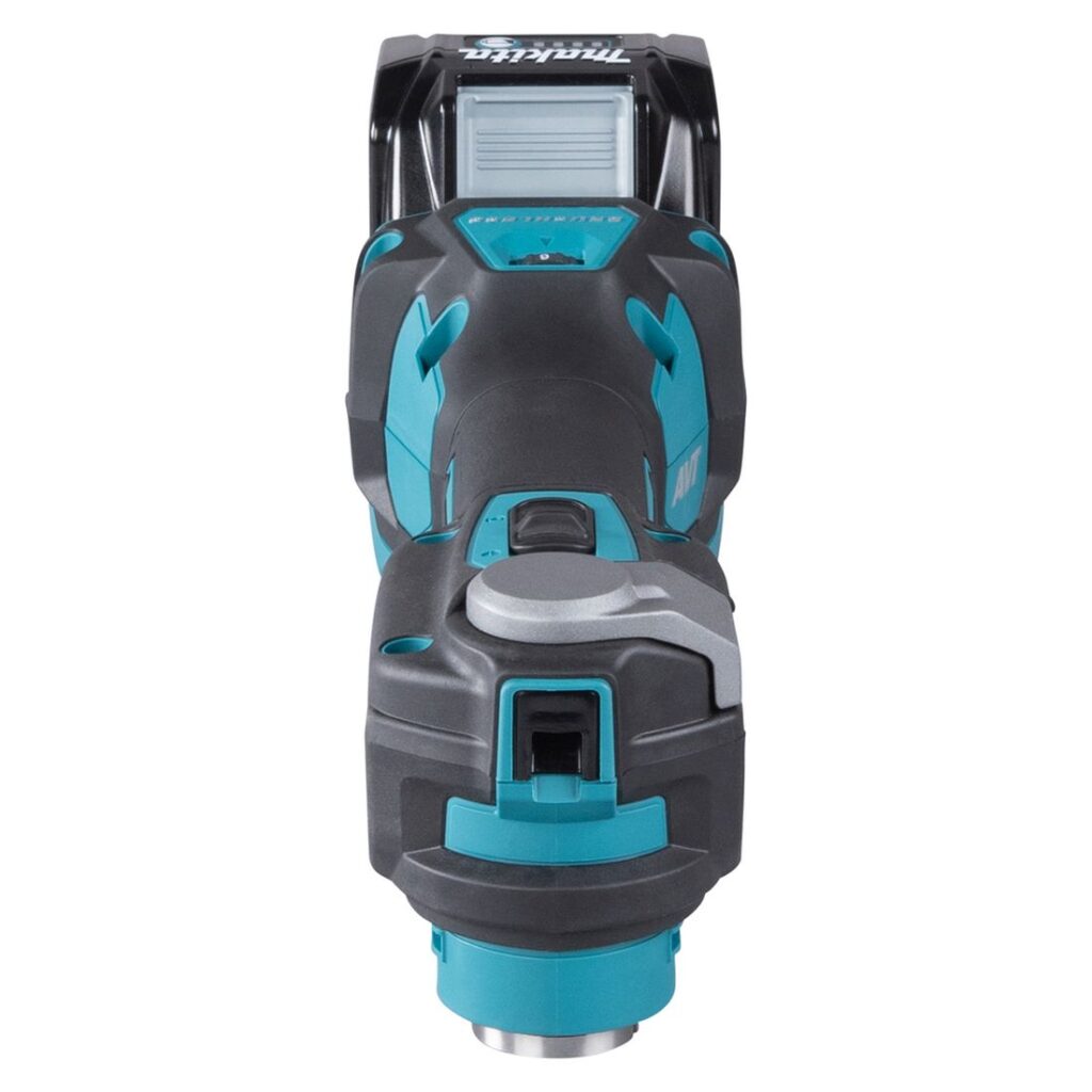 MAKITA Monitoimikone XGT TM001G. Kuvassa Monitoimikone XGT TM001G edestäpäin yläviistosta.