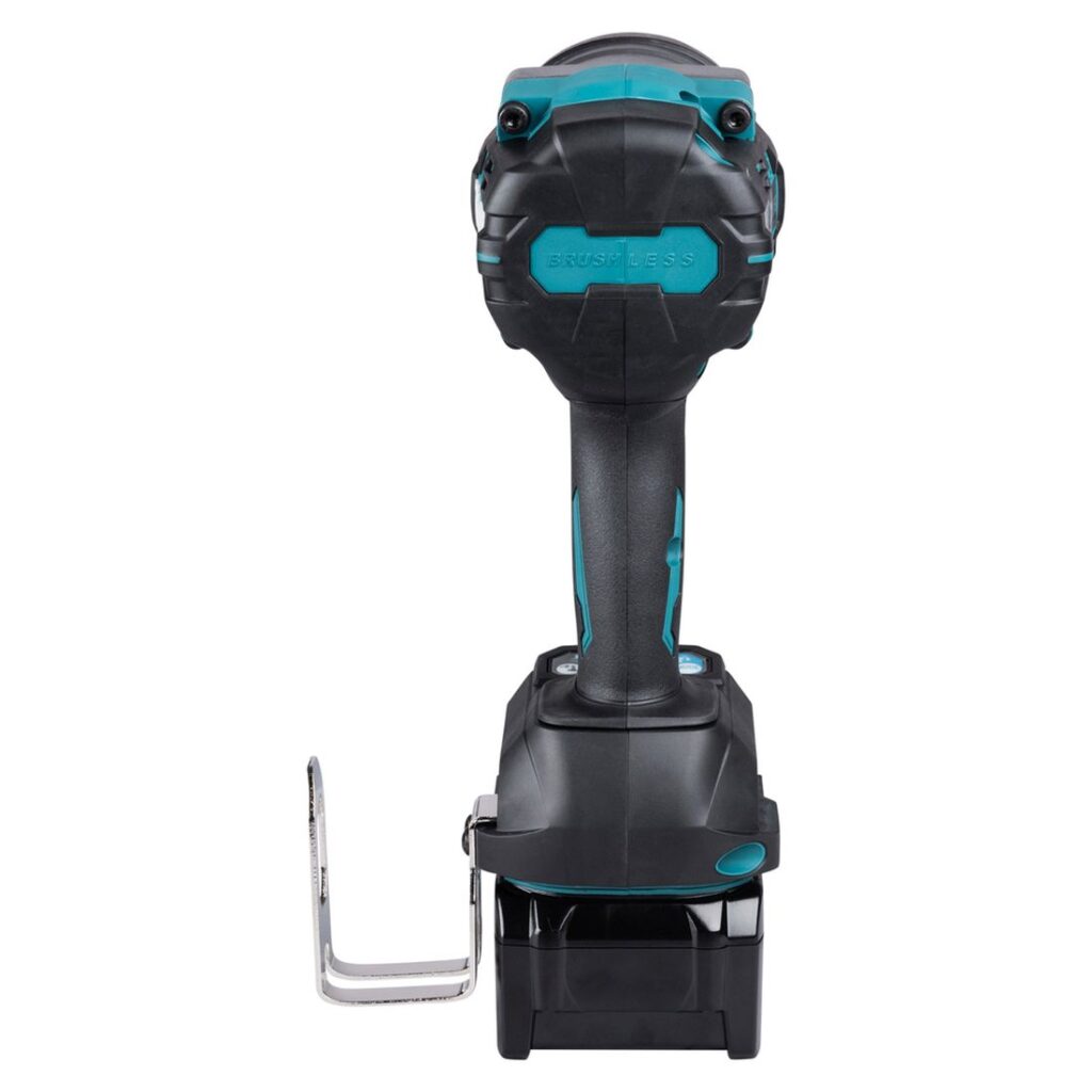 MAKITA Iskevä mutterinväännin XGT TW002G. Kuvassa Iskevä mutterinväännin XGT TW002G takaapäin yläviistosta.