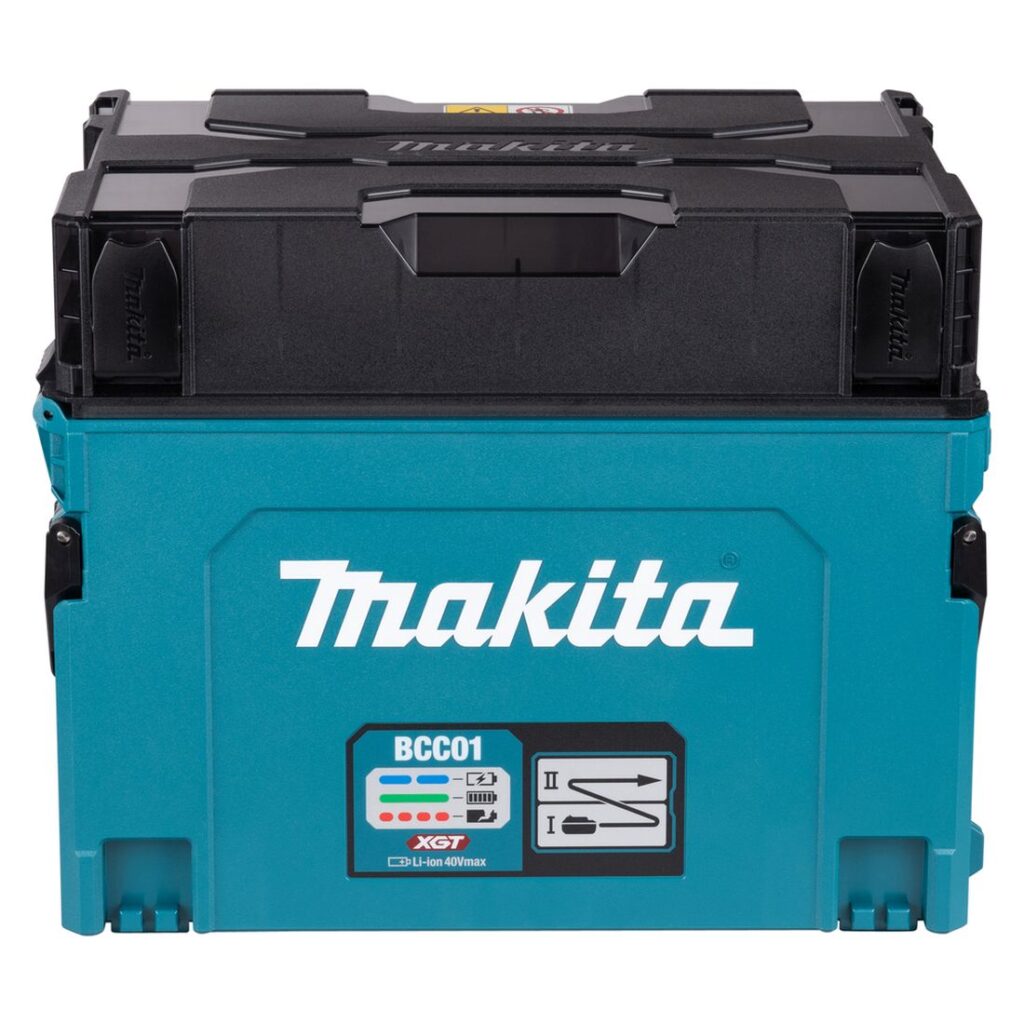 MAKITA Latausasema XGT ®, 8 porttia. Kuvassa latausasema edestäpäin yläviistosta.