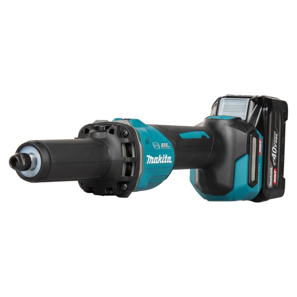 MAKITA Suorahiomakone XGT. Kuvassa suorahiomakone oikealta etuviistosta.